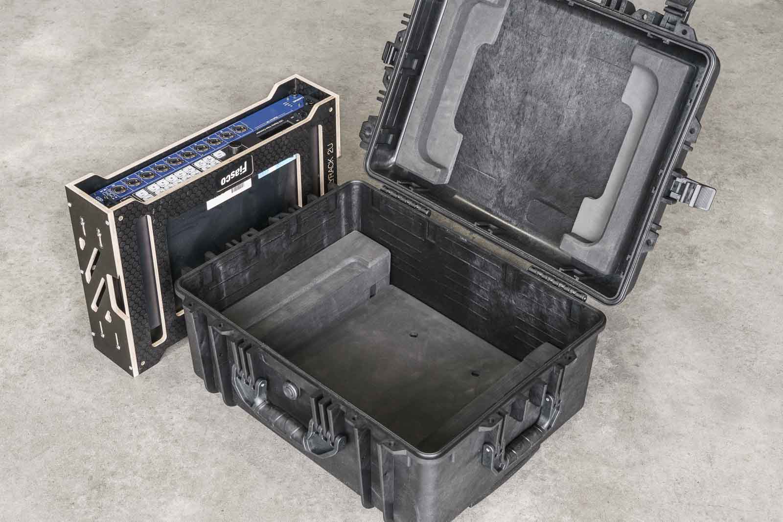 Fiasco Flyrack 2U - Wireless Rack, Tracks Rack, IO Rack for touring ...