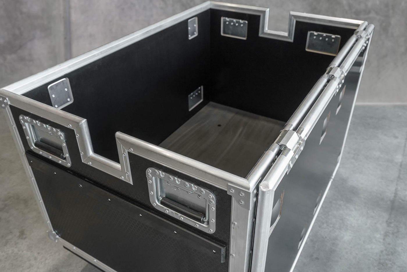 Inside the 48 x 30 Tall Cadillac Case