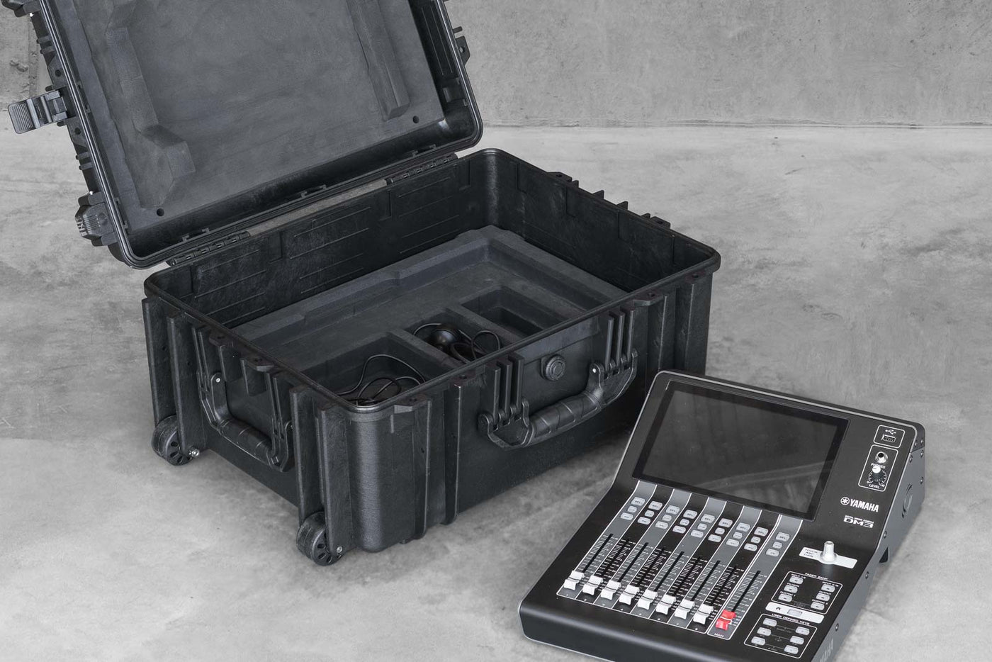 Yamaha DM3 Console Case