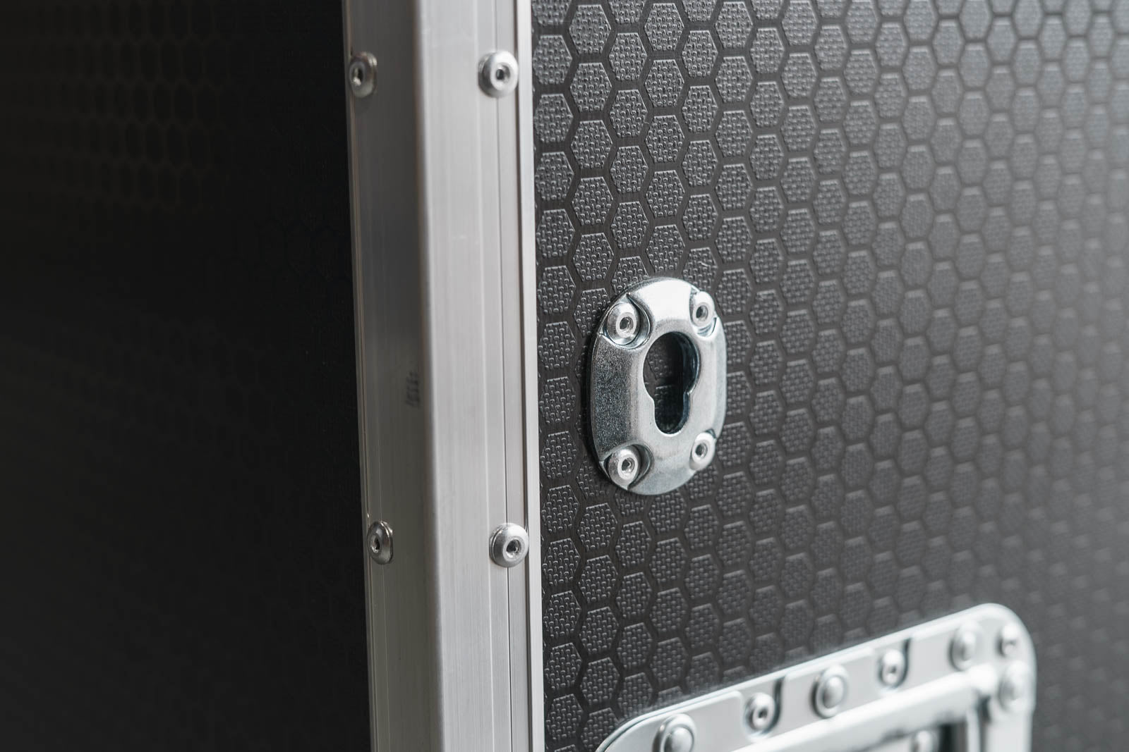 24 x 30 ASTERA AX5 LED PAR CASE | Road Case for Lights | Fiasco Cases ...