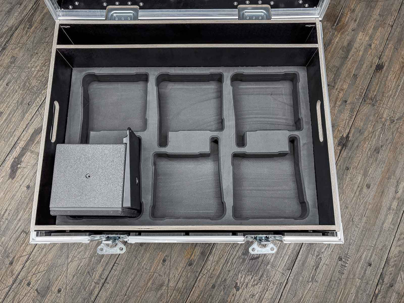 L-ACOUSTICS 5XT 12UP SPEAKER INSERT IN 24 X 30 SHORT CASE – Fiasco