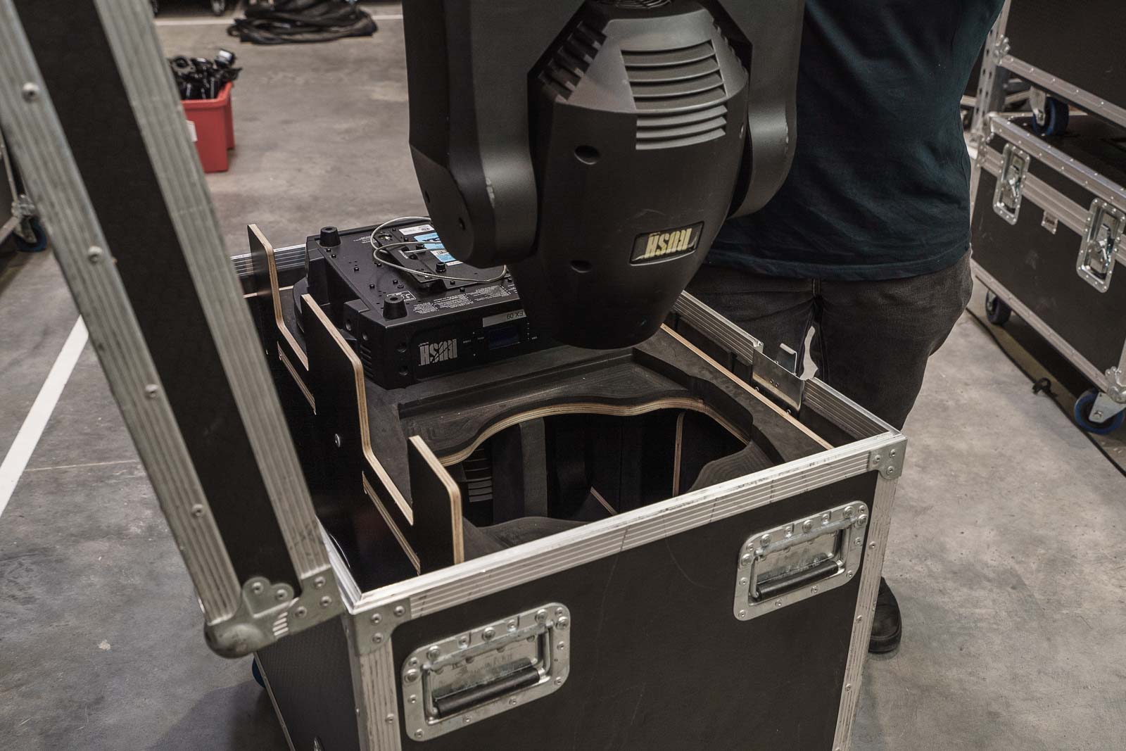 Moving Head Cases | Custom Road Cases | Fiasco Cases – Fiasco Cases USA
