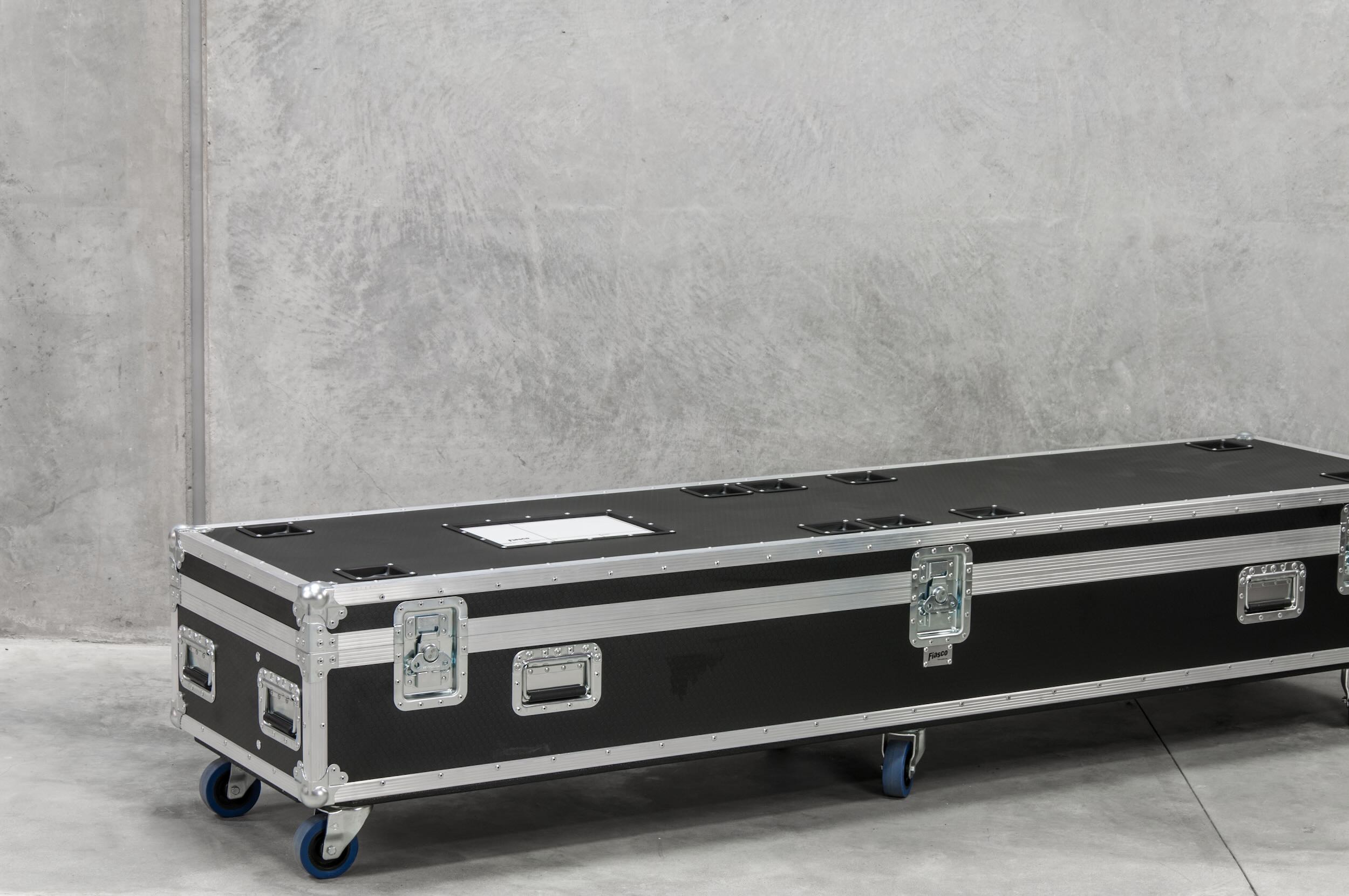 24 x 90 Short Case | Touring Road Cases | Fiasco Cases – Fiasco Cases USA