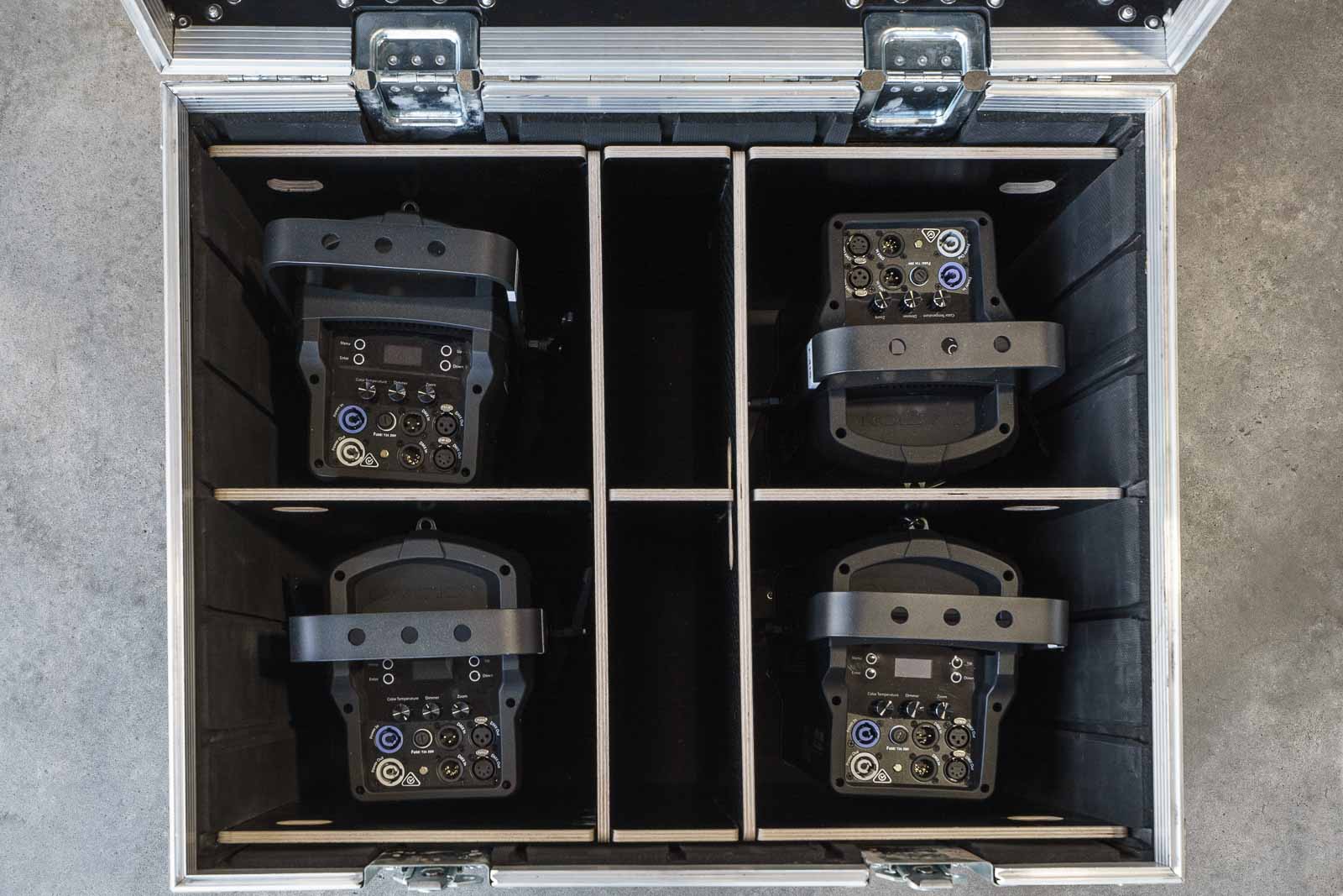 24 x 30 CASE WITH LED FRESNEL DIVIDER | Road Case for Lights – Fiasco ...