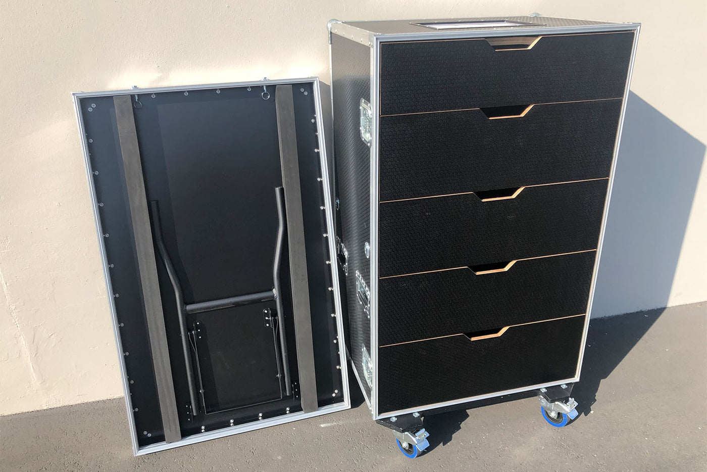 24 x 30 FIVE DRAWER CASE with DETACHABLE LID TABLE 